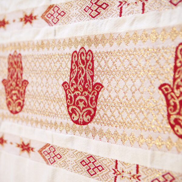 Handmade White Throw-Ruby Red Hand of Fatima (2.5m x 1.5m)